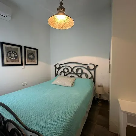 Owl's Nest * Agiassos